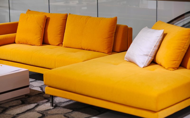 sofa-4864021_1920